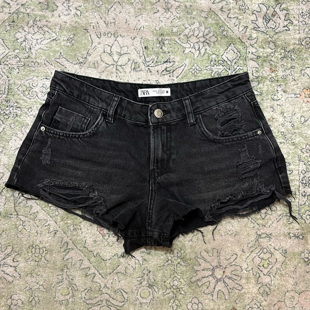 Low Rise Zara Jean Shorts